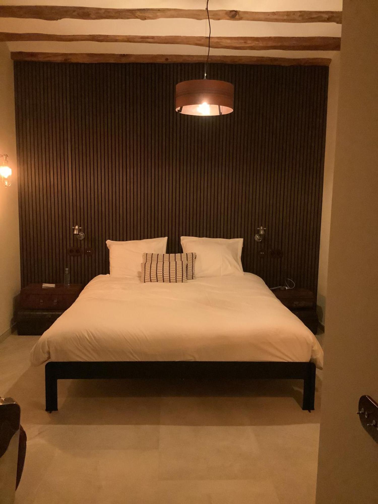 Hotel Finca La Mixtura, Restaurant Melange ออนตินเยนต์ ภายนอก รูปภาพ